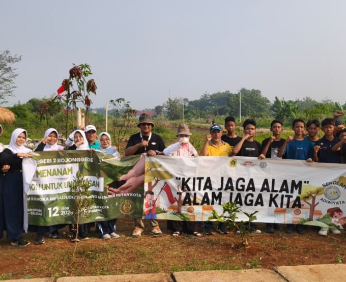 AKSI NYATA MENGHIJAUKAN BUMI DI HUTAN KOTA BOMANG 🌱🌳